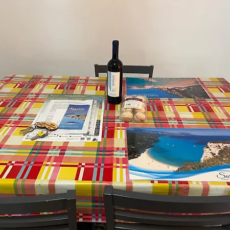 Apartment Ary S House Bilocale Giallo Cala Gonone